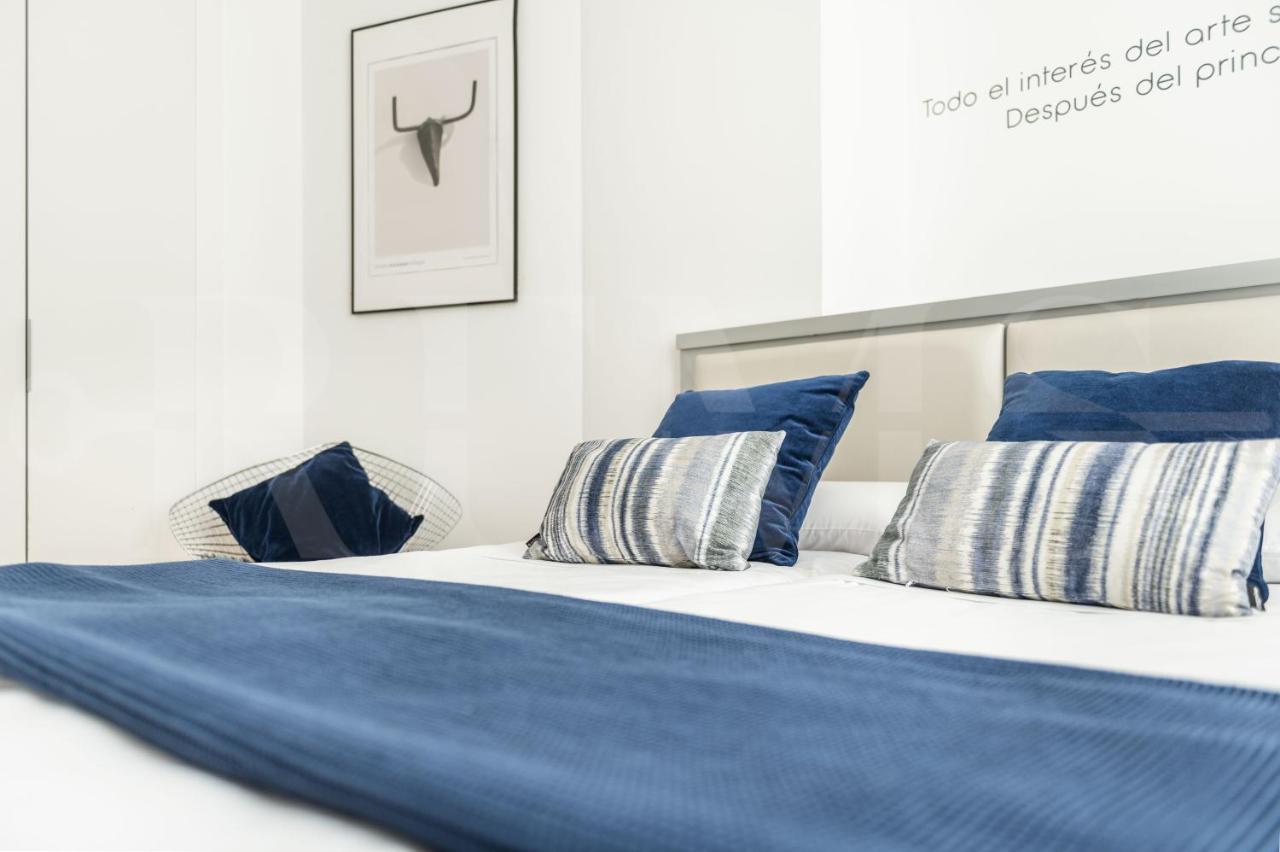 Marvellous Penthouse With Terrace & Cathedral Views By Rems Apartment Malaga Exterior photo